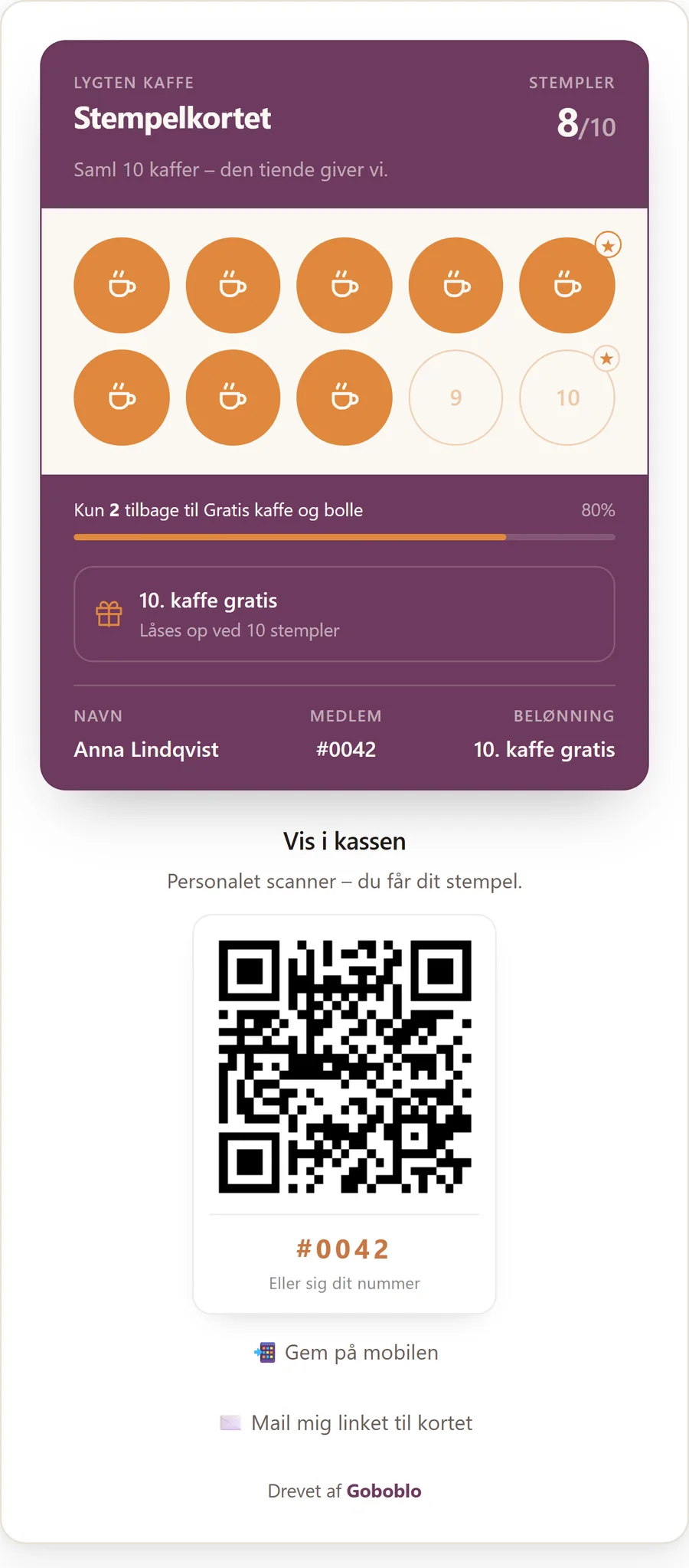 Stempelkortet på gæstens mobil hos Lygten Kaffe, på dansk: otte ud af ti kaffestempler samlet, linjen Saml 10 kaffer – den tiende giver vi, og QR-koden gæsten viser i kassen